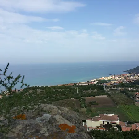 La Rocca *